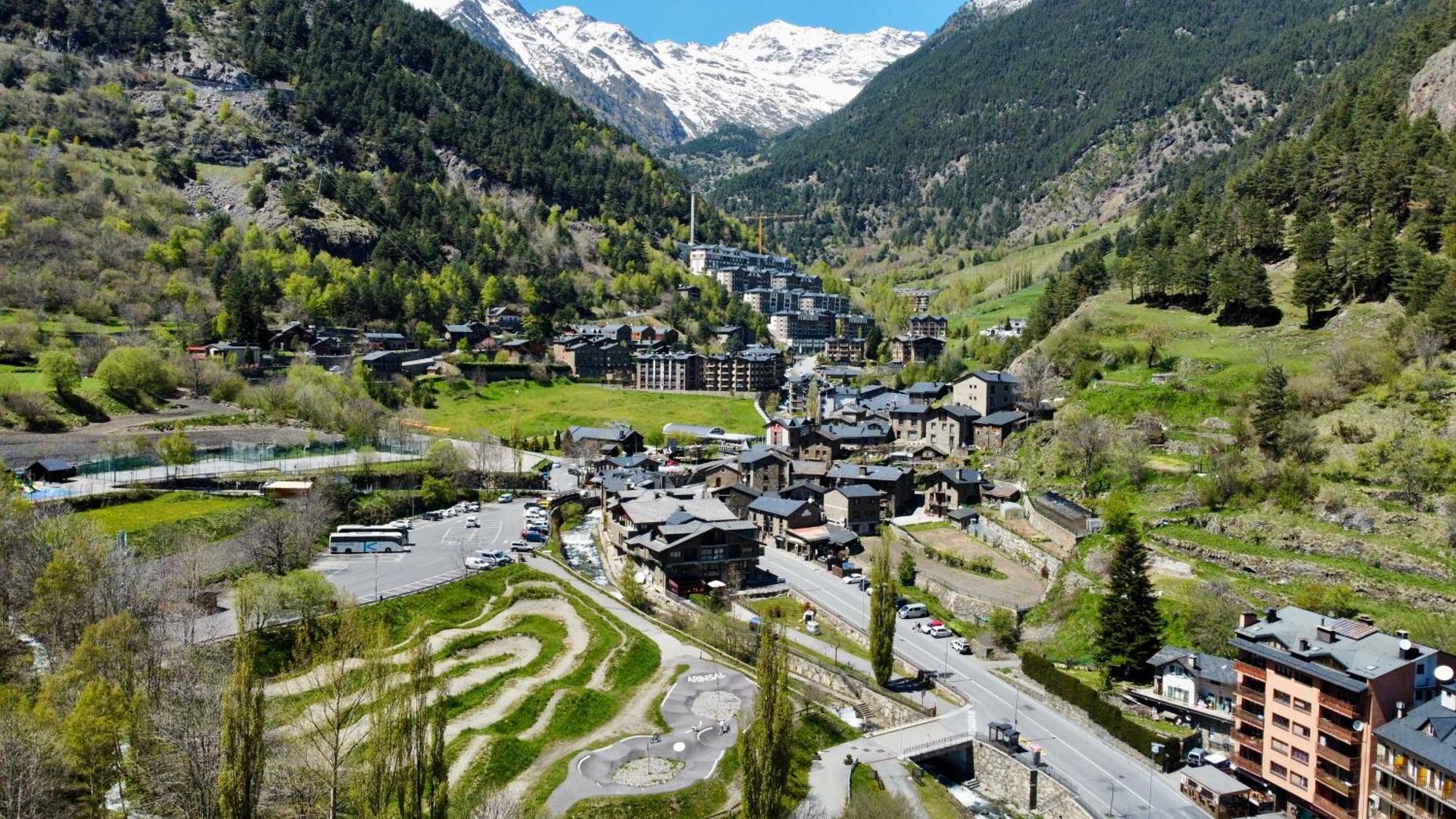 Hotel Micolau Arinsal Eksteriør bilde
